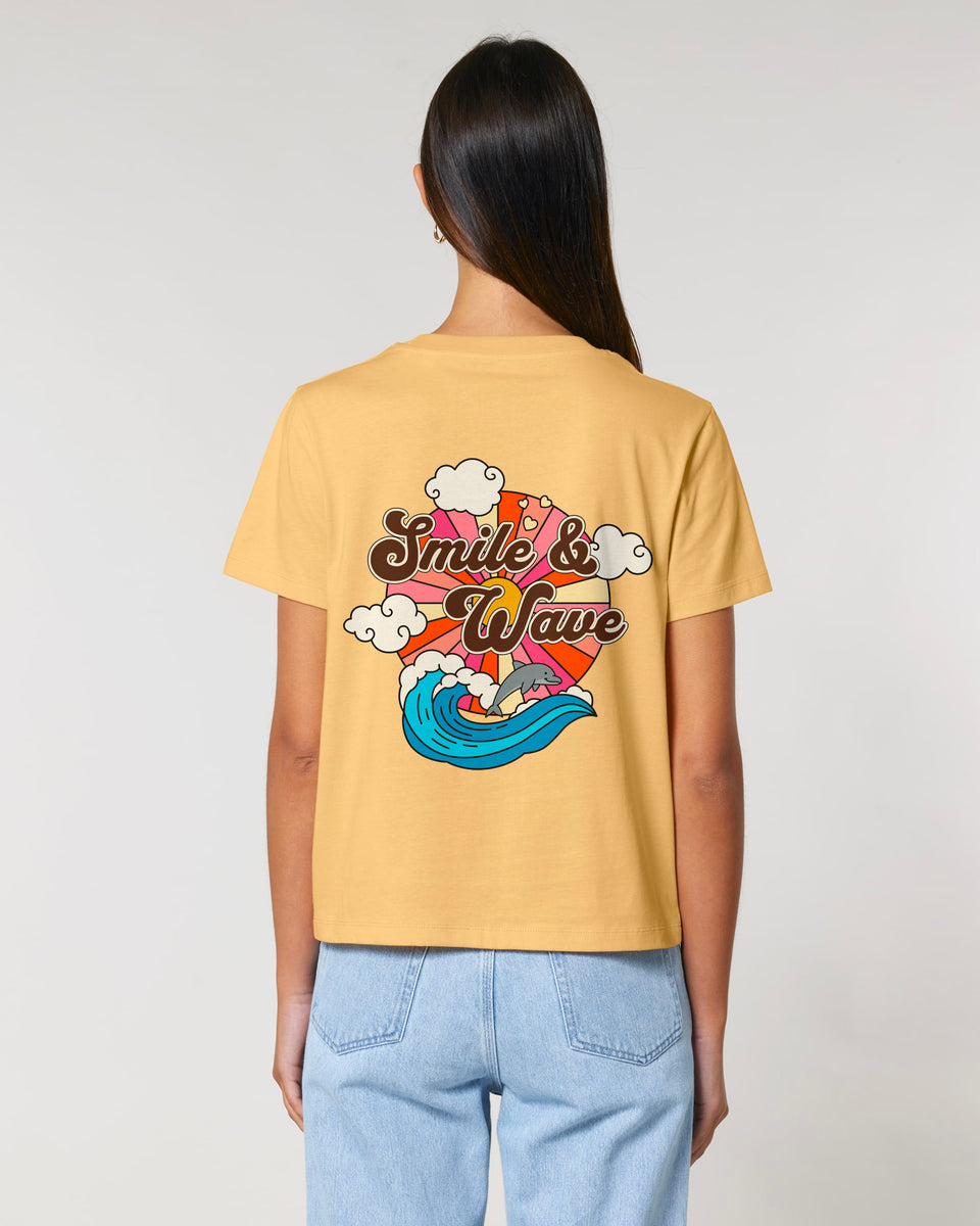 Smile and Wave Women's T-Shirt - All Everything Dolphin